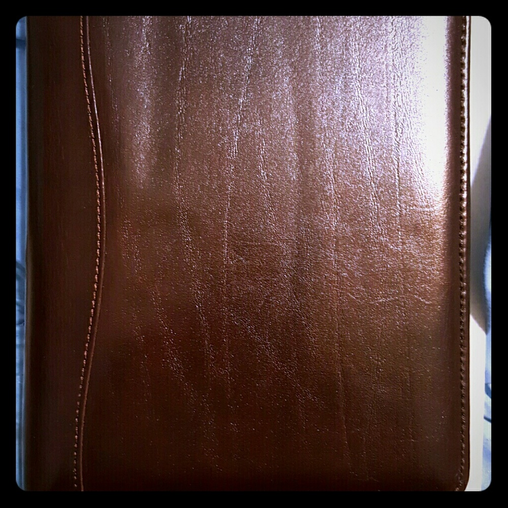Day Timer 1" Leather Planner Cover - NWOT