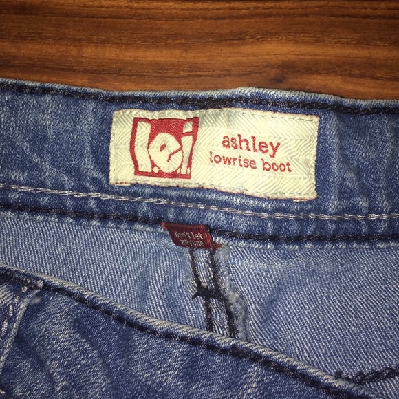L.e.i jeans Size: 9 - Picture 2 of 4
