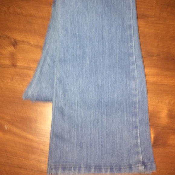 L.e.i jeans Size: 9 - Picture 4 of 4