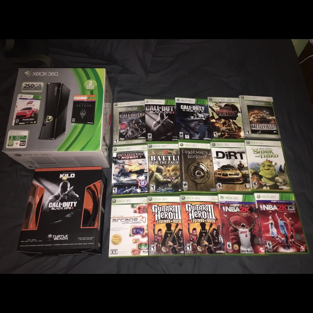 Xbox 360 250GB + Turtle Beach + 16 Game Bundle