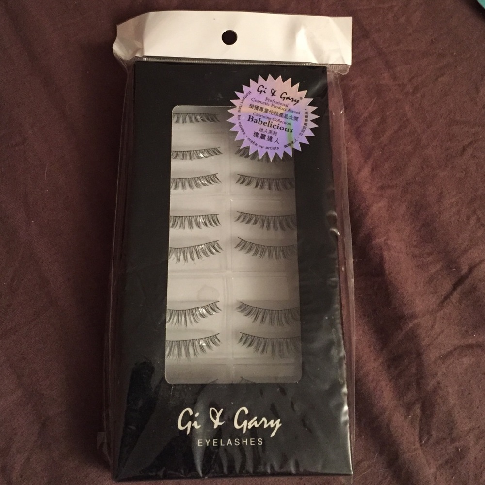 10 pack of false lashes