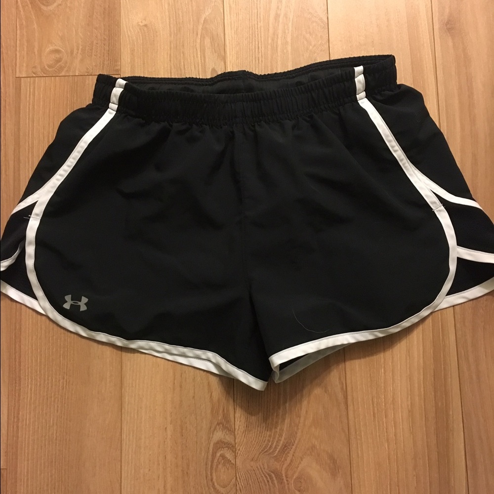 Women's Under Armour running shirts