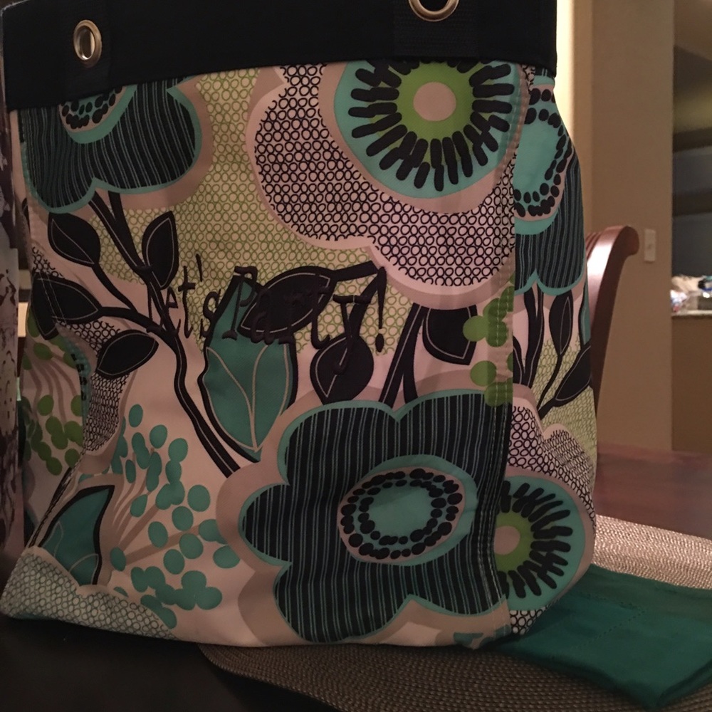 Essential Storage Tote