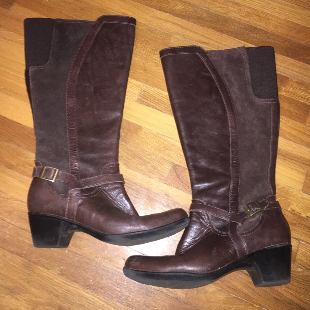 Clark's leather boots