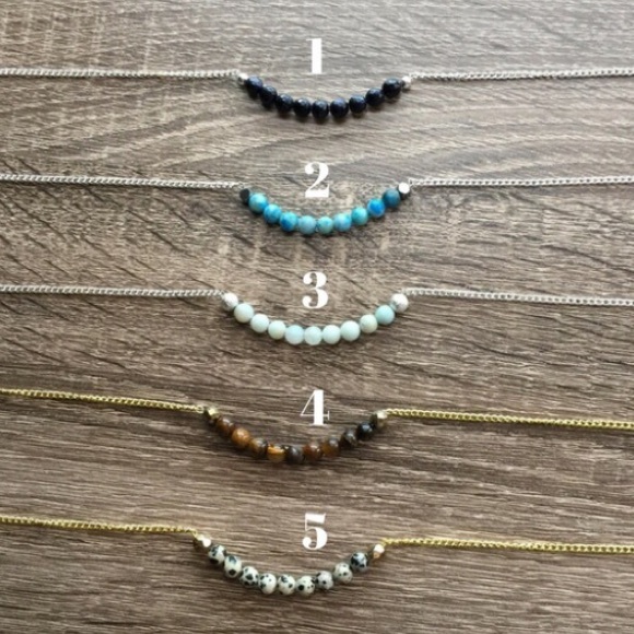 🇺🇸 Handmade Stone Necklaces - Picture 2 of 3