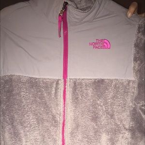 Youth xl (18) girls north face
