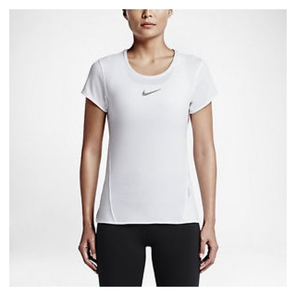 NIKE dry feet white top