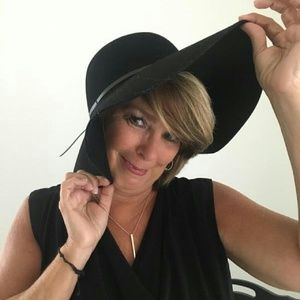 Meet your Posher, Vickie