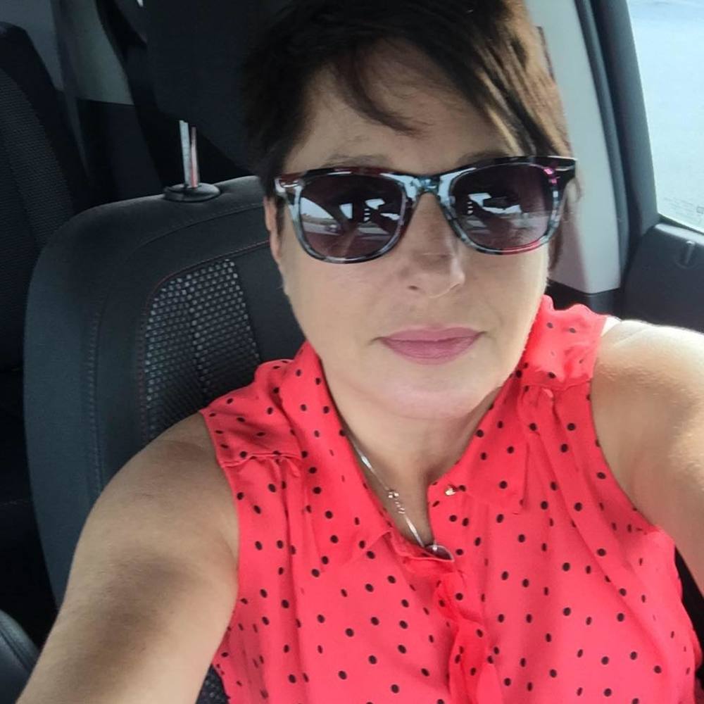 Meet your Posher, Cheryl n.
