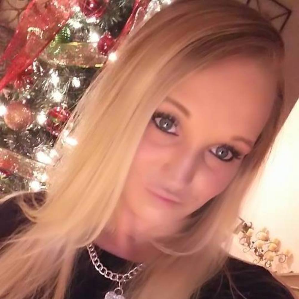 Meet your Posher, Candace