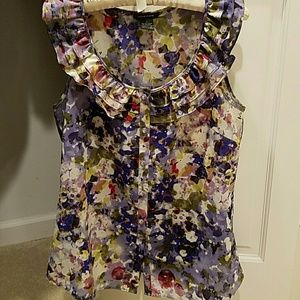 Feminine Spense floral blouse