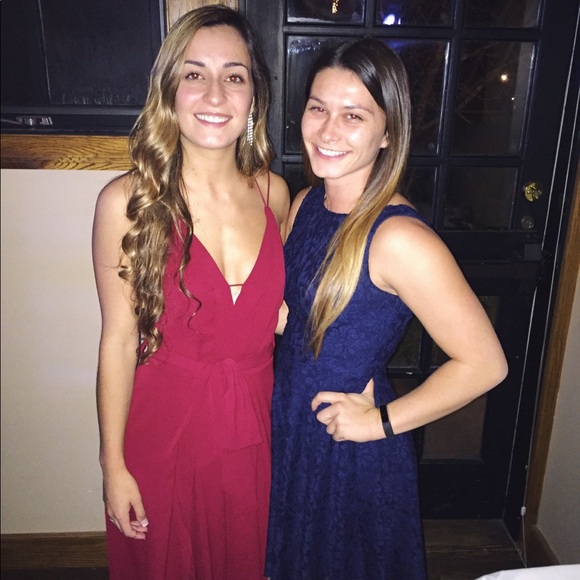 Meet your Posher, Amanda - Picture 3 of 6