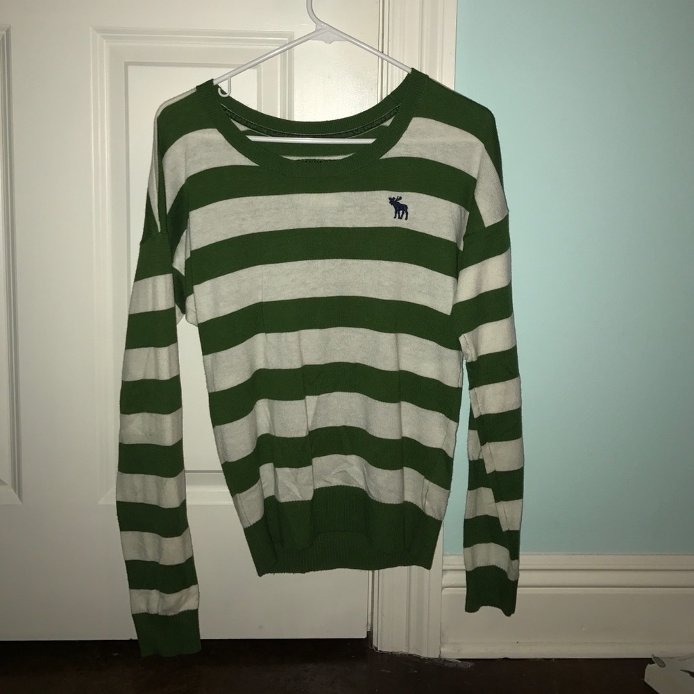 Abercrombie and fitch sweater