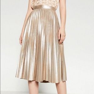 Zara pleated metallic midi skirt.