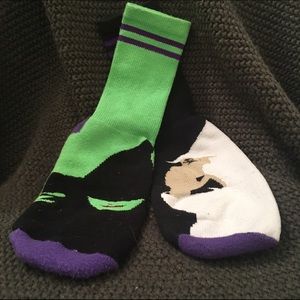 Wicked socks
