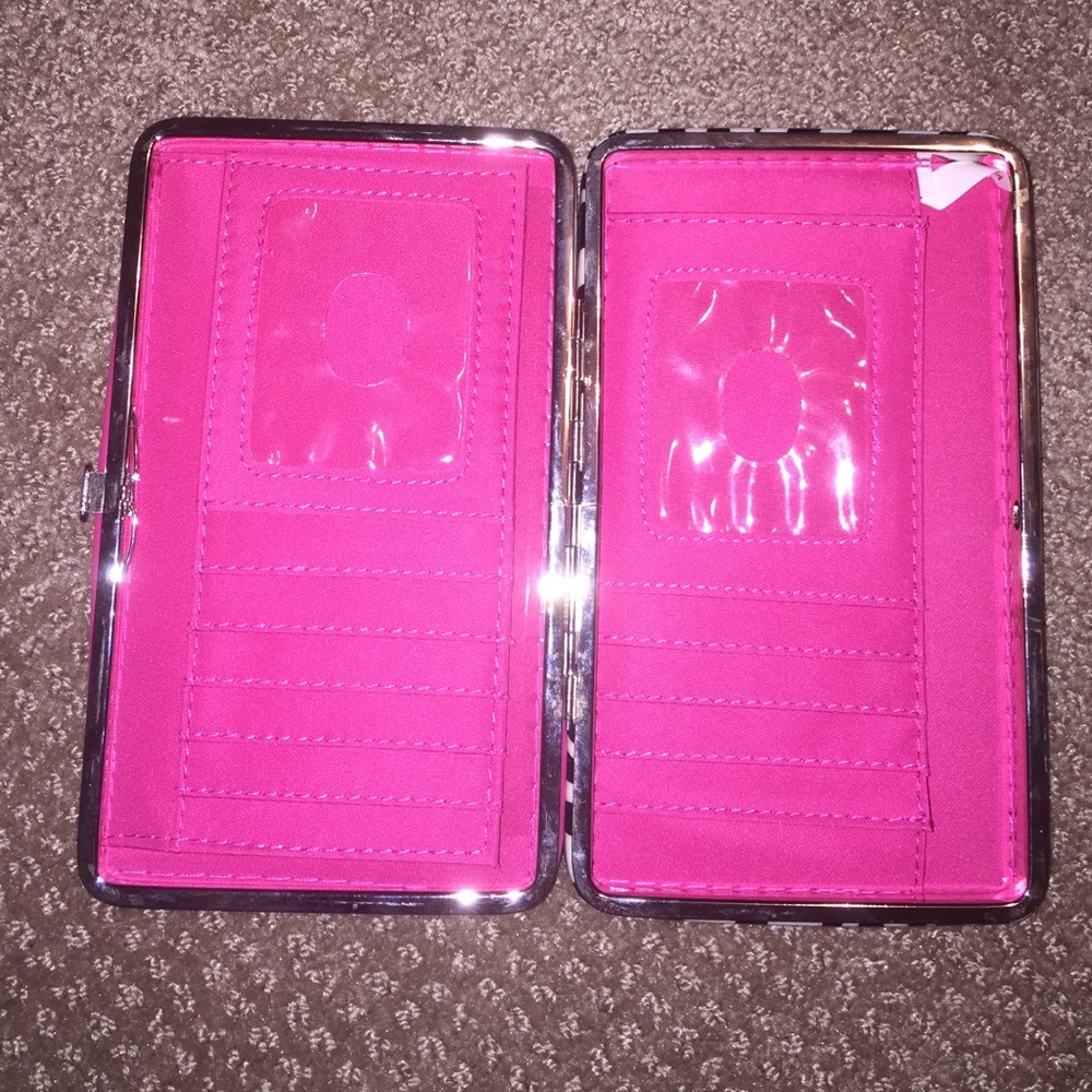 Wallet - Picture 2 of 4