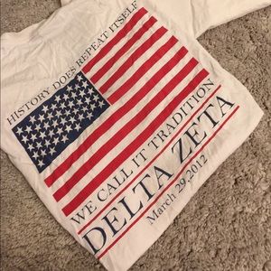 Delta Zeta DZ Tshirt size L