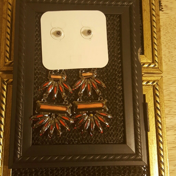 Statement Coral/Orange Earrings - Picture 2 of 3