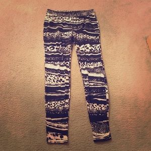 Animal print leggings