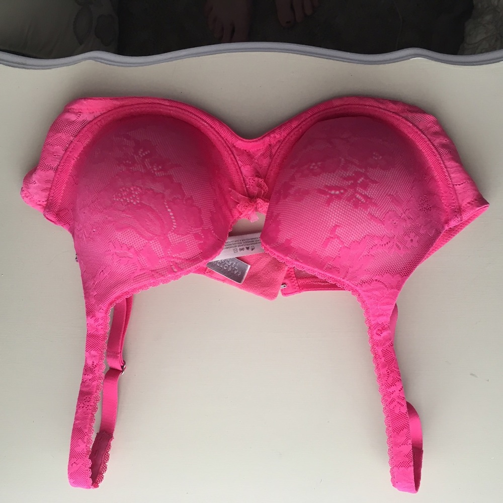 Victoria Secret Body By Victoria Demi Bra