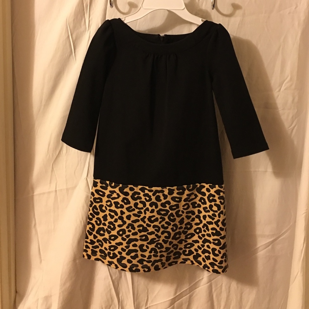 Crazy 8 -leopard dress
