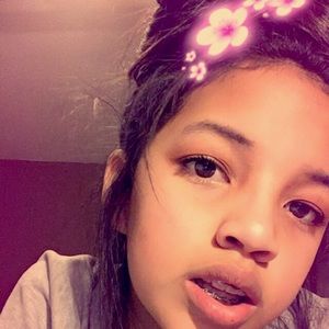 Meet your Posher, Aliya