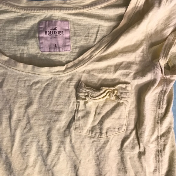 Yellow hollister cropped shirt! - Picture 2 of 2