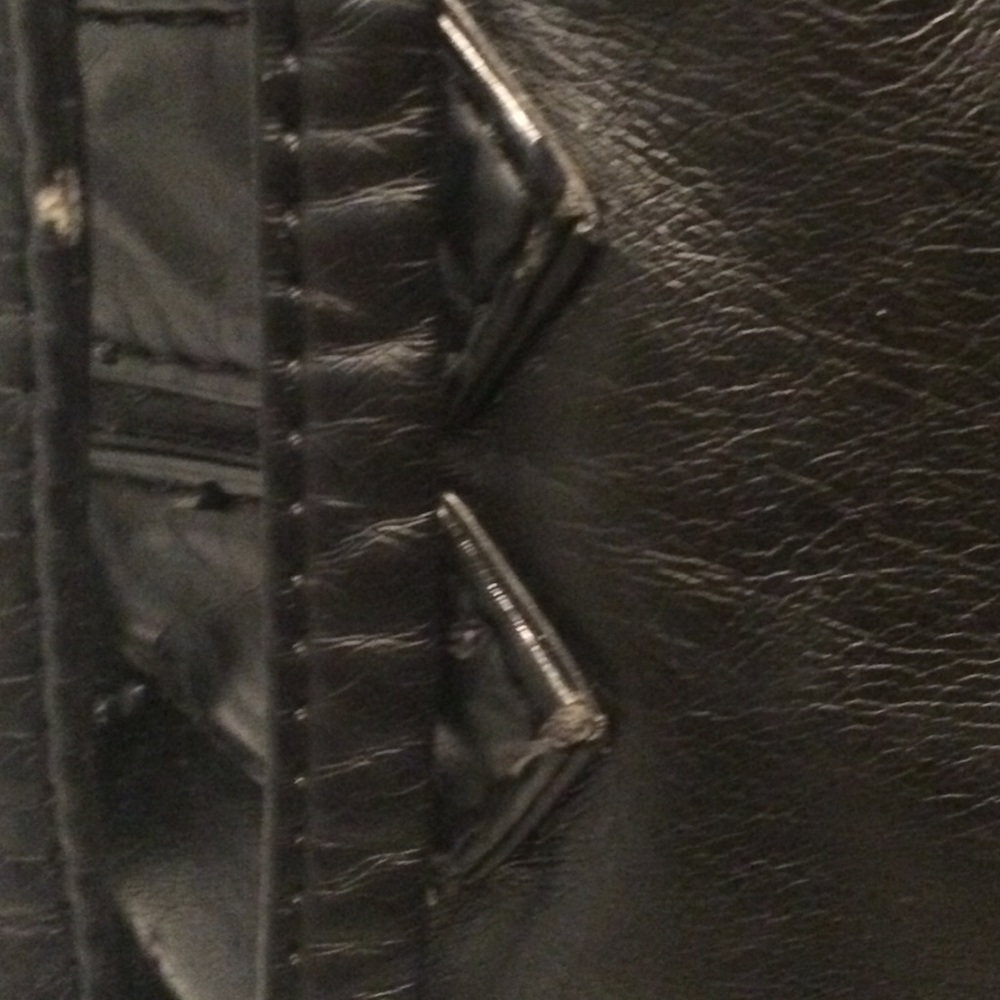Handbag - Picture 2 of 4