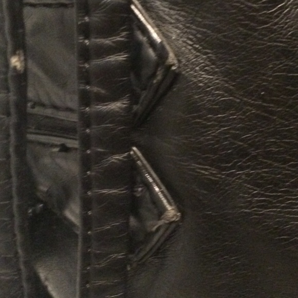 Handbag - Picture 2 of 4