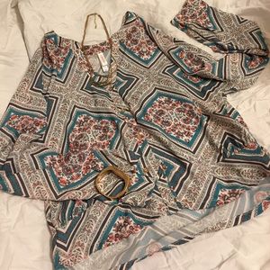 Xhilaration blouse with buttons size M