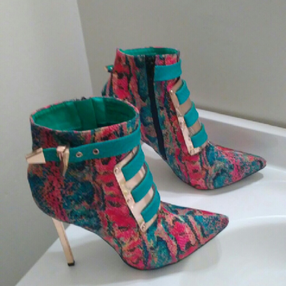 Multi-Colored Snake Pattern Booties - image 1