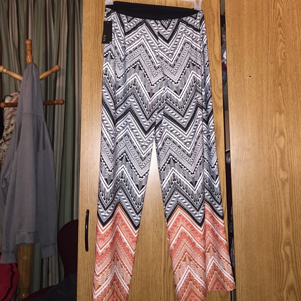 Flowy pants