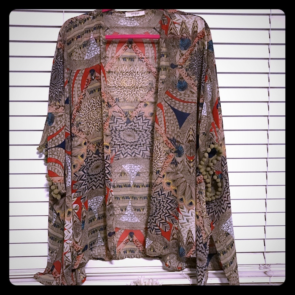 🚫🚫SOLD Lightweight kimono toP Sz XL 14/16 🚫🚫