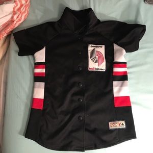 Portland Trailblazers polo!
