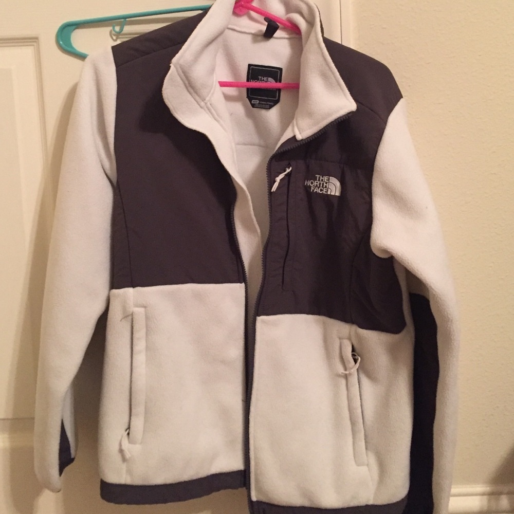 White fleece North face
