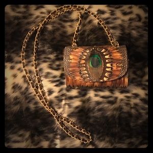 Small Vintage Peacock Crossbody