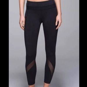 Lululemon Black Inspire Tight 2