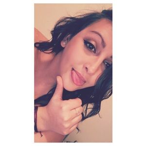 Meet your Posher, Natasha