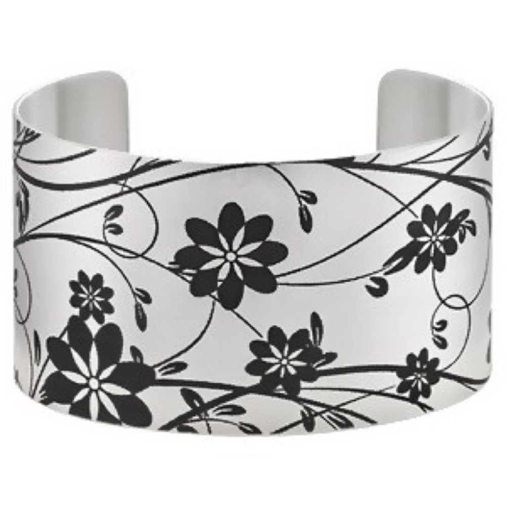 New never worn Tattooed steel cuff bangle