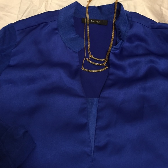 Blue Tahari blouse sz M - Picture 4 of 4