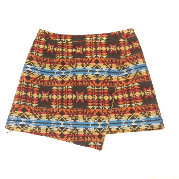 Forever 21 Dresses & Skirts - Forever 21 Aztec Print Mini Skirt