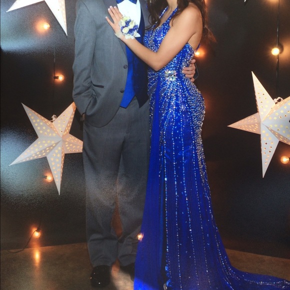 Prom dress - Picture 2 of 3