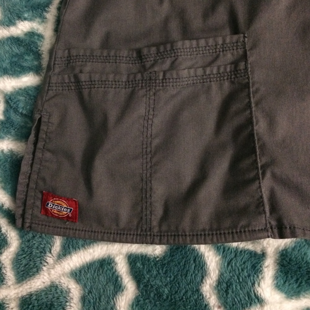 Scrub top - Picture 3 of 3