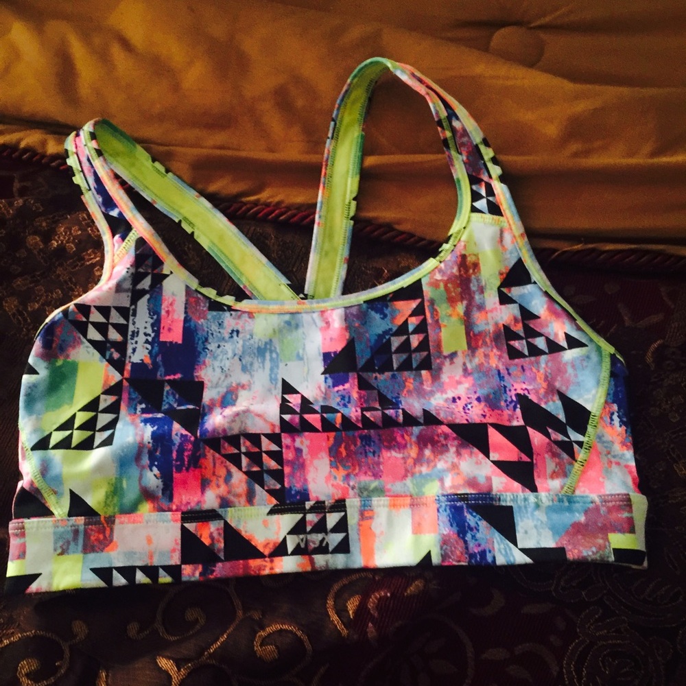 sports bra