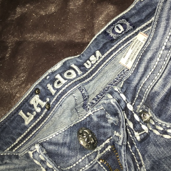 LA Idol - Picture 3 of 4