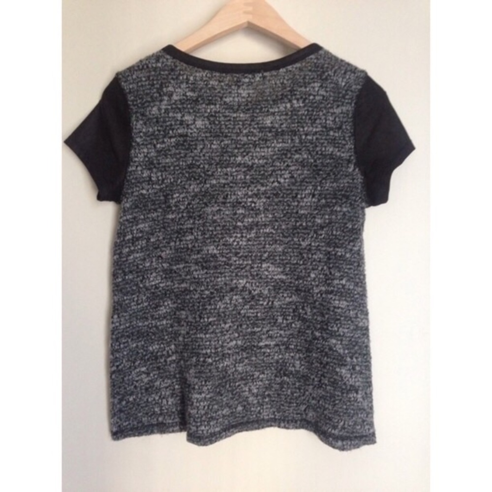 ❌SOLD❌ Grey Knit Shirt ❌SOLD❌ - Picture 3 of 3
