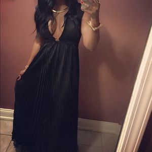 Halston Heritage Beautiful Black Gown