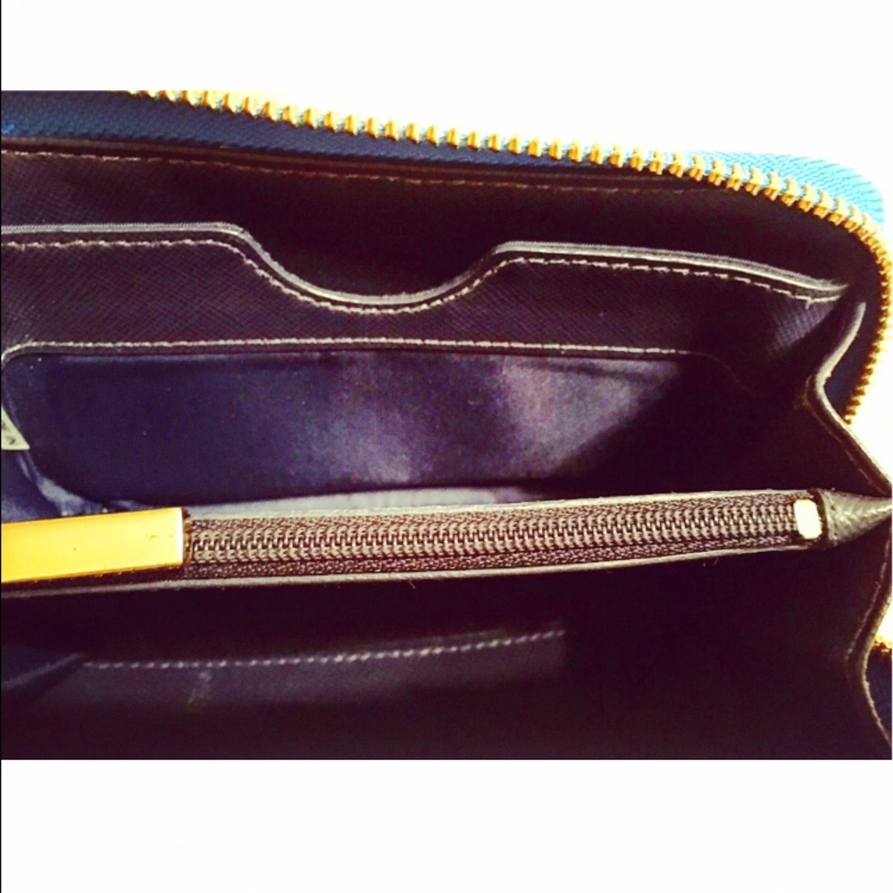 🌈Tory Burch Wallet - Picture 4 of 5