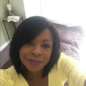 Meet your Posher, Ellen