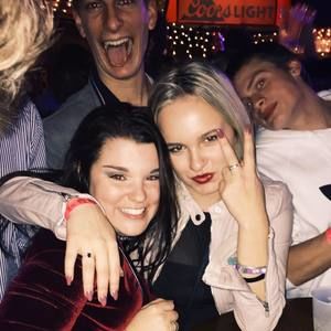 Meet your Posher, Ashton